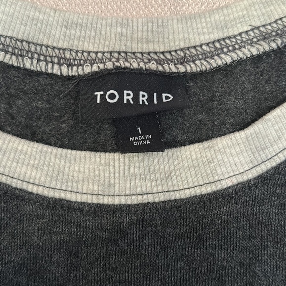 Torrid Sweatshirt Tunic - Picture 4 of 6